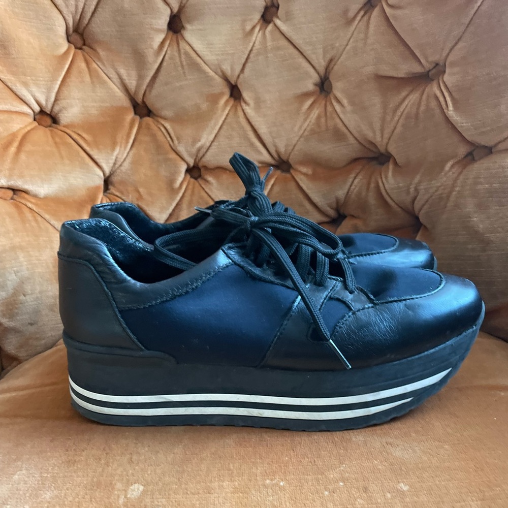 Worn once, brand new